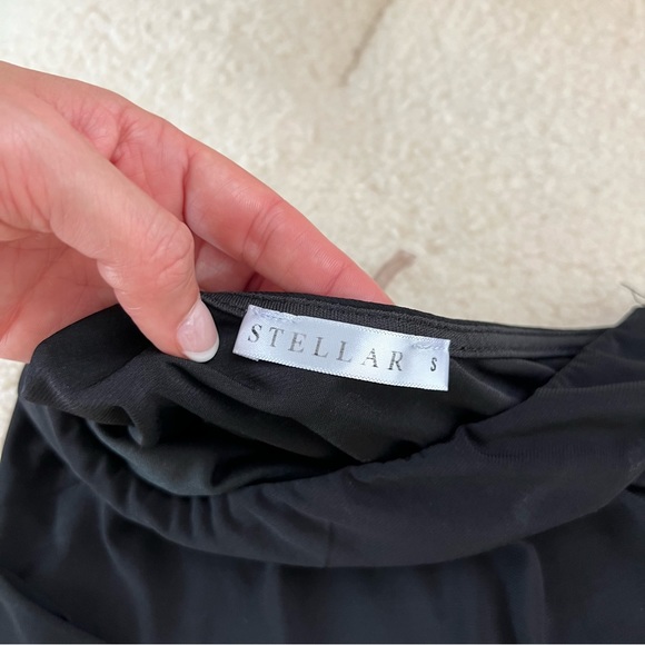 One Shoulder Wrap Around Crop Top - Picture 2 of 2